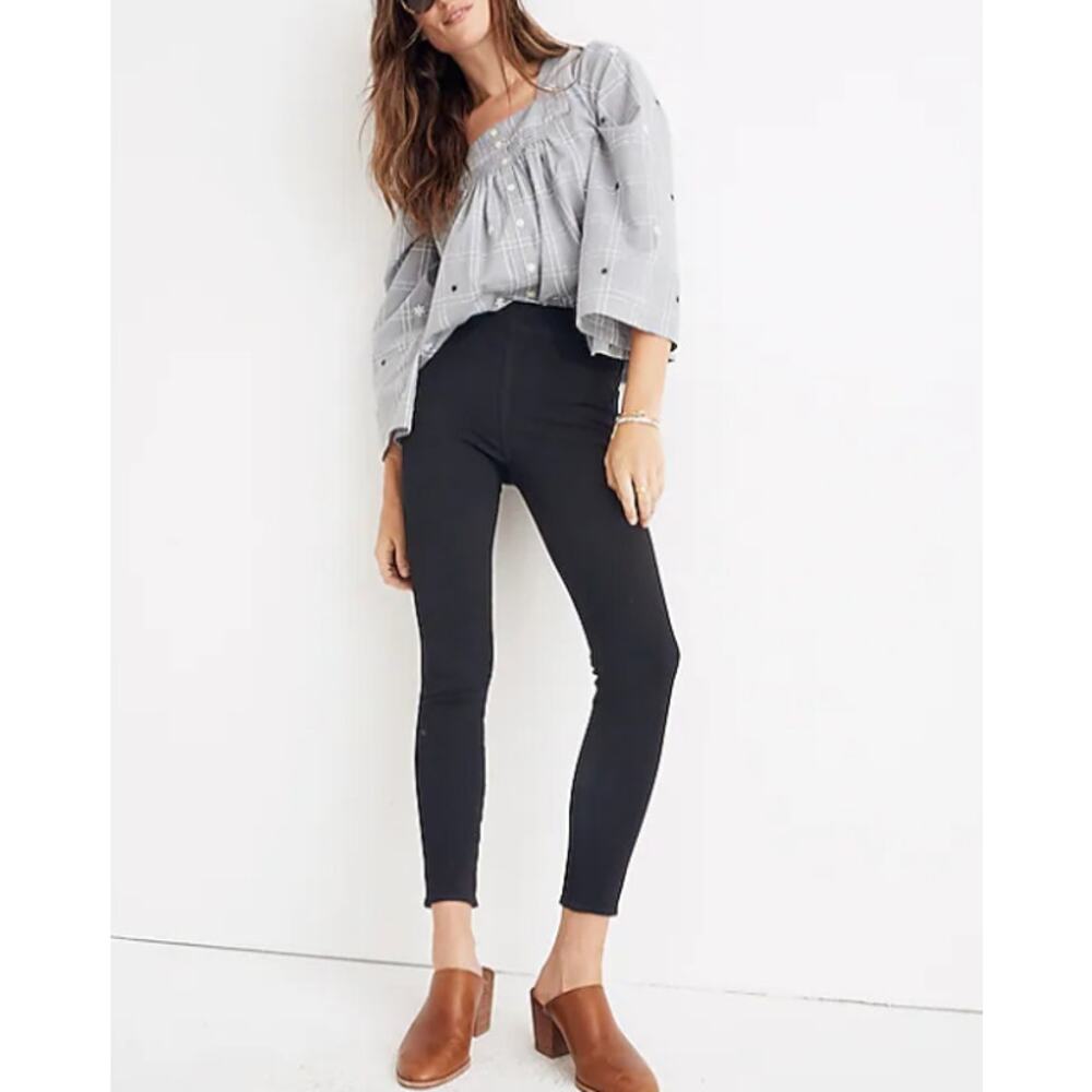 Madewell Pull On Skinny Jeans in Black Frost Stretch Denim‎ Style J7346 Size 27